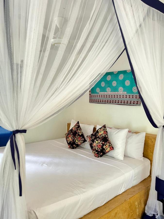 Karanga Bungalows Michamvi Kae ภายนอก รูปภาพ